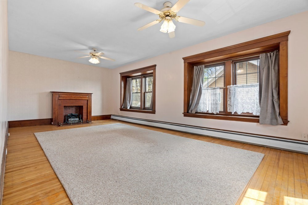 33 Nowell Rd