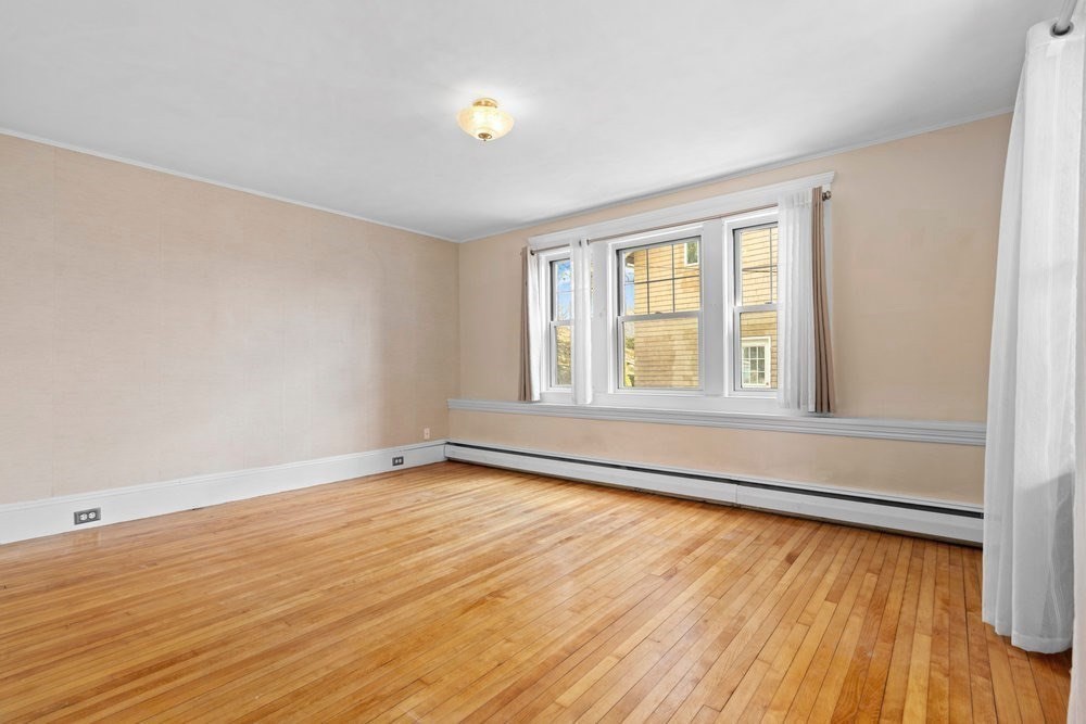 33 Nowell Rd