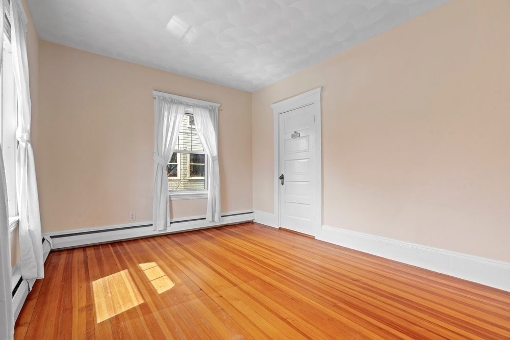 33 Nowell Rd