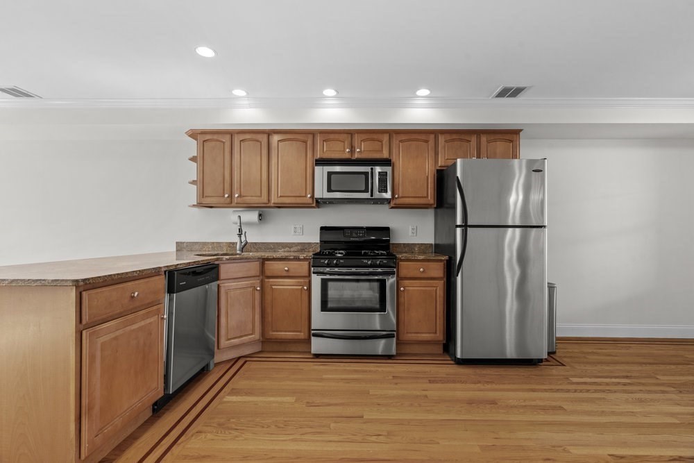 11 Wiget St # 4 Unit: 11-4