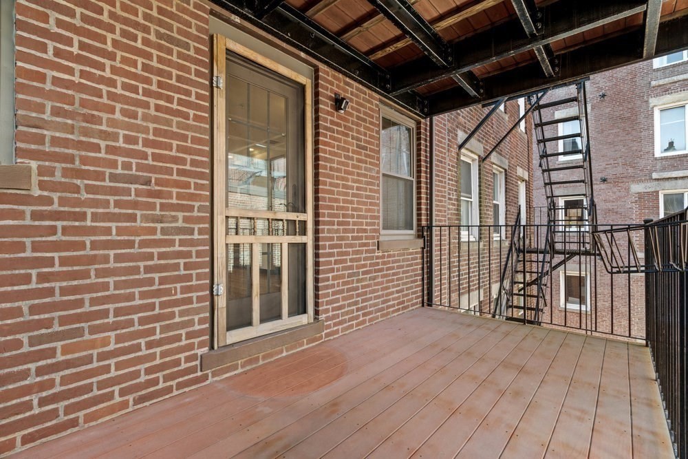 11 Wiget St # 4 Unit: 11-4