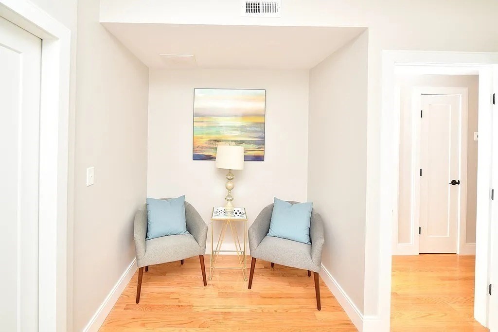 5 Irving Street # 2