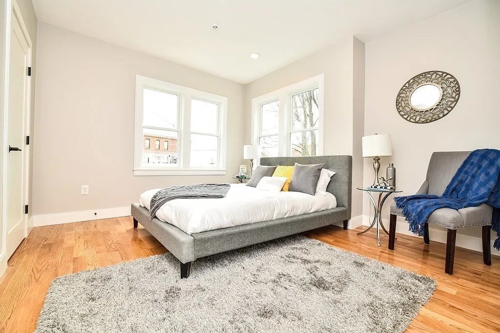 5 Irving Street # 2