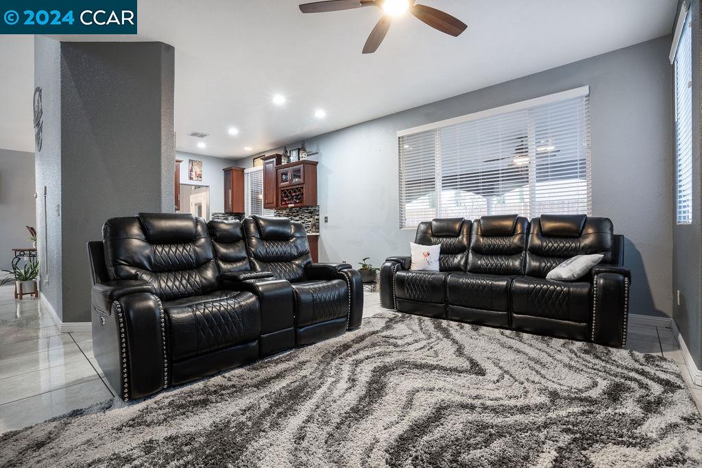 626 Anderson Way