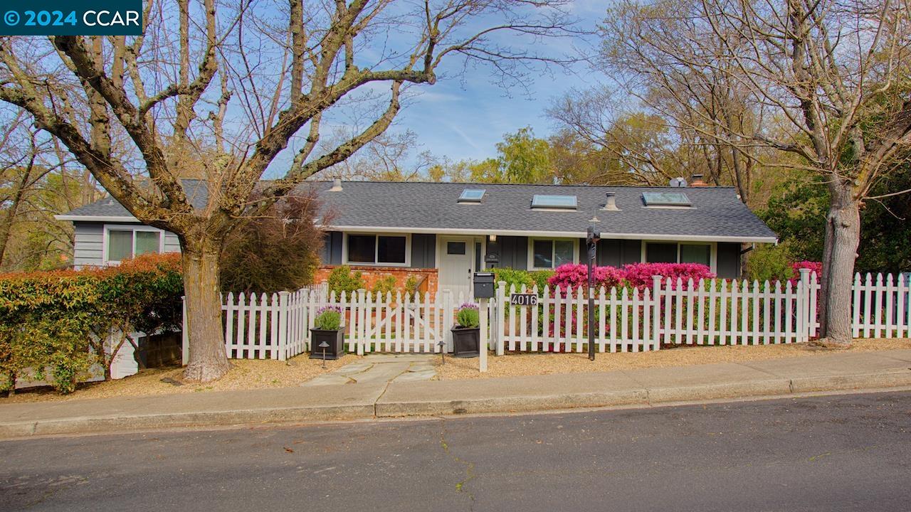 4016 Walnut Blvd