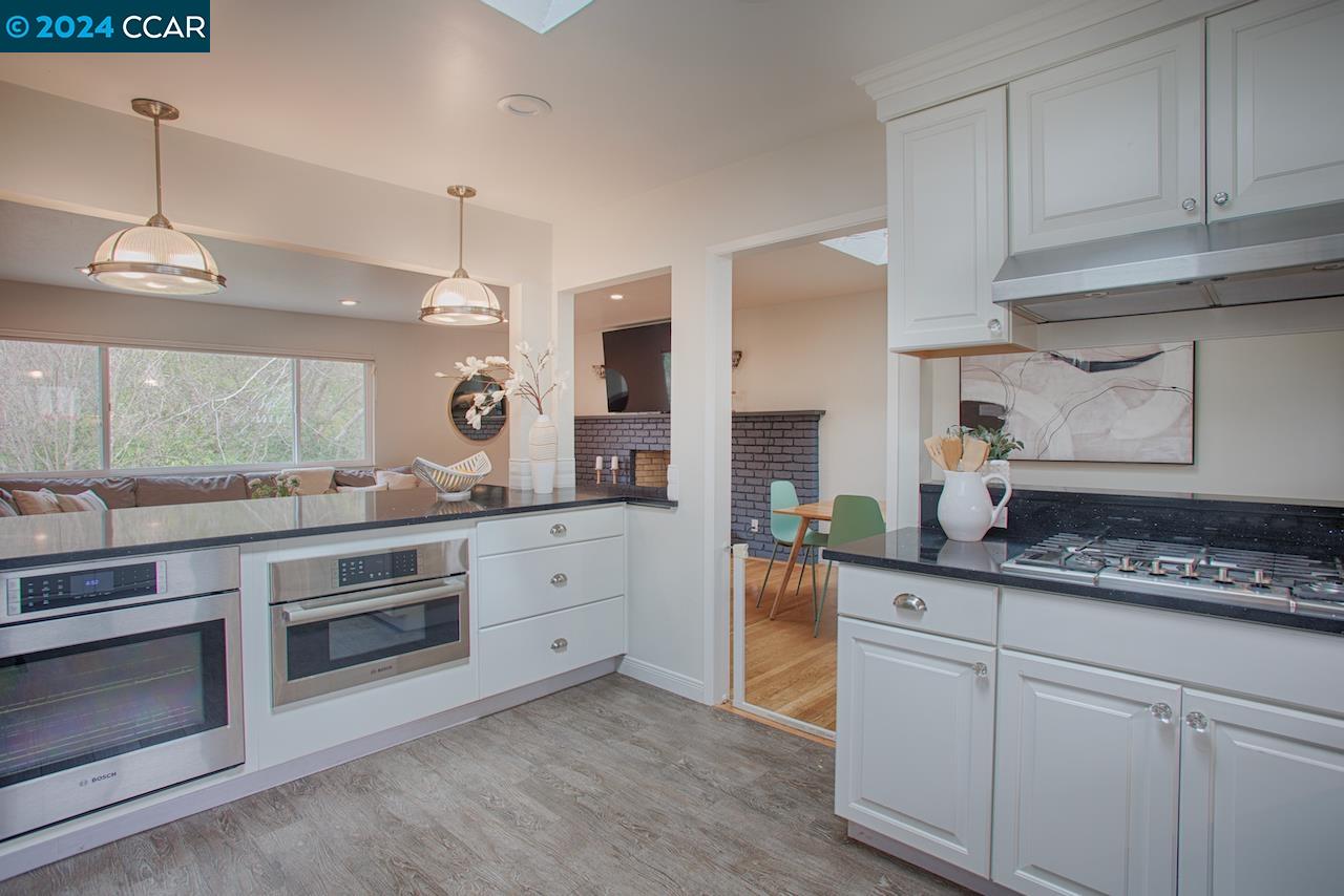 4016 Walnut Blvd