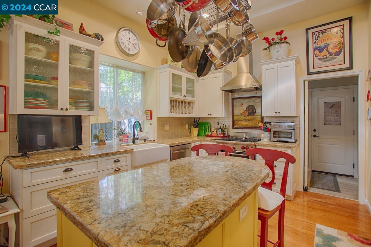 1007 Larkey Creek Pl