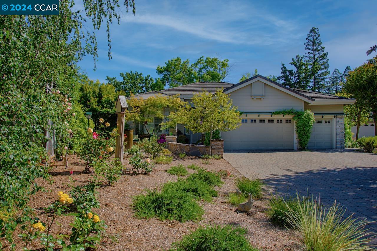 1007 Larkey Creek Pl