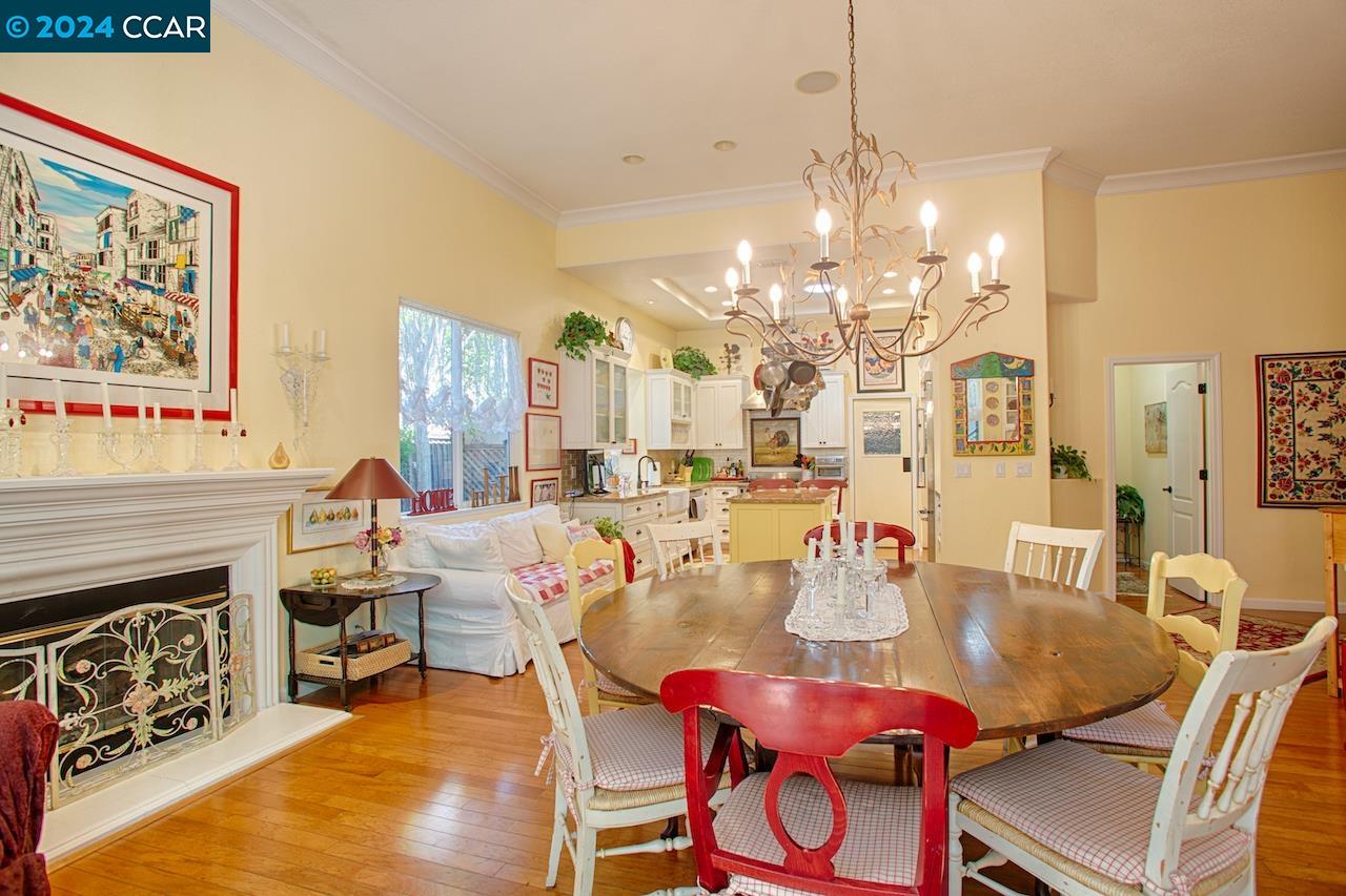 1007 Larkey Creek Pl