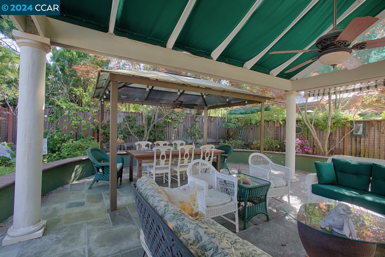 1007 Larkey Creek Pl