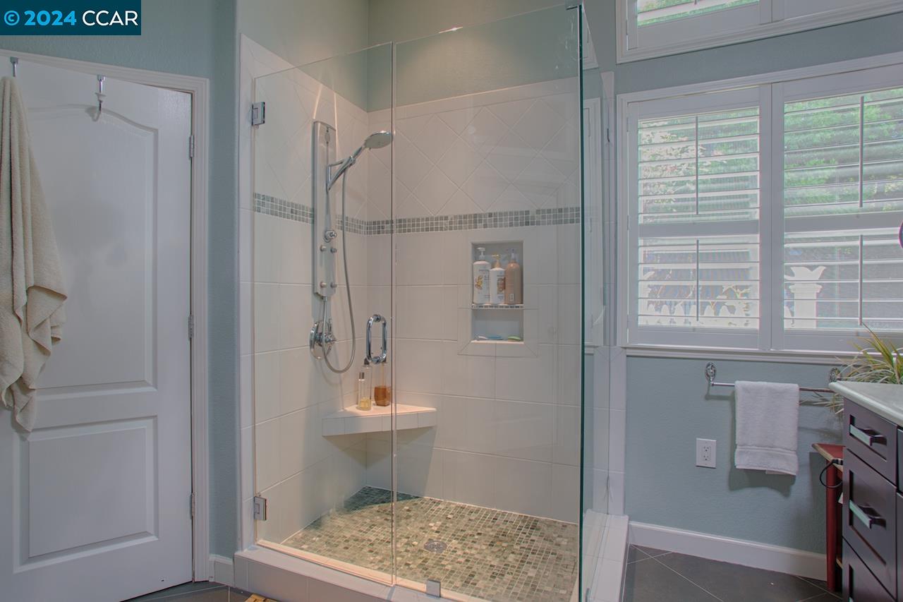 1007 Larkey Creek Pl