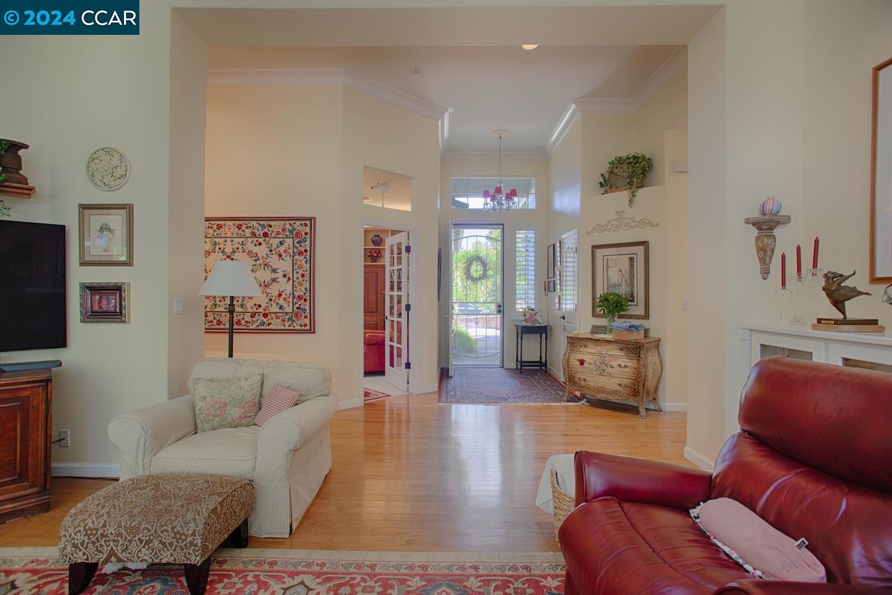 1007 Larkey Creek Pl