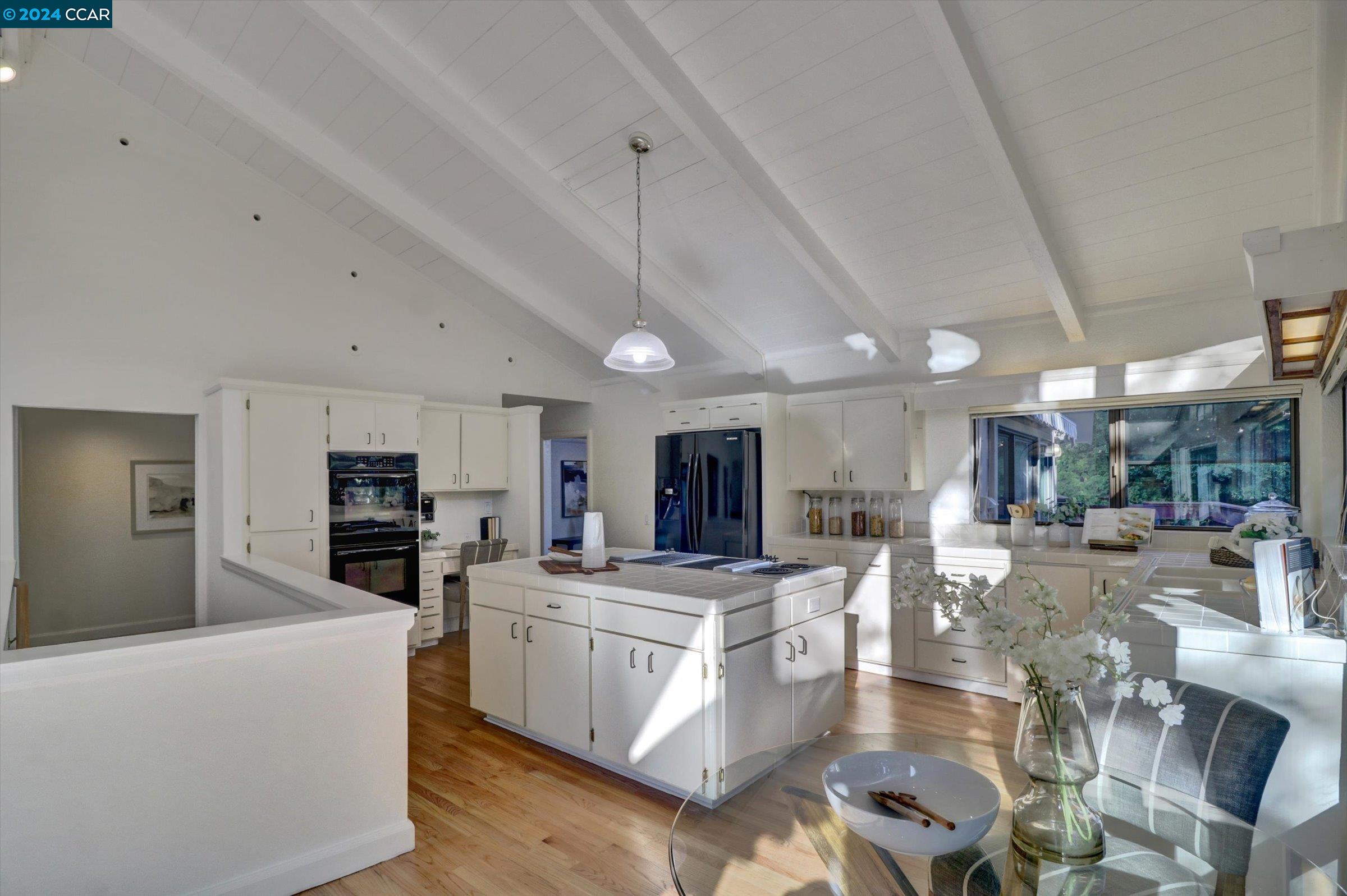 1520 Rancho Del Hambre