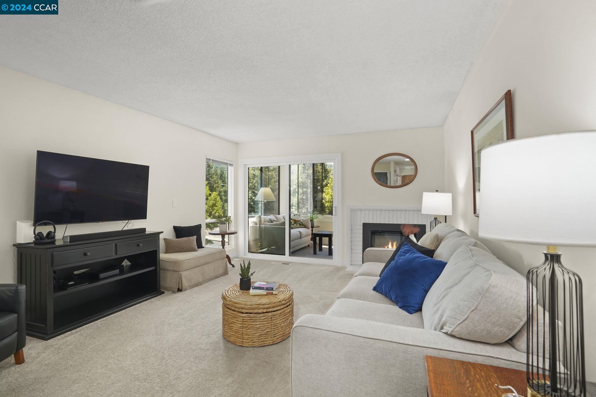 600 Terra California Dr # 6