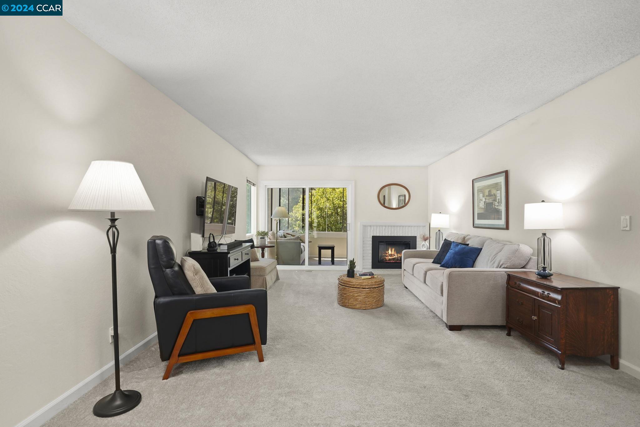 600 Terra California Dr # 6