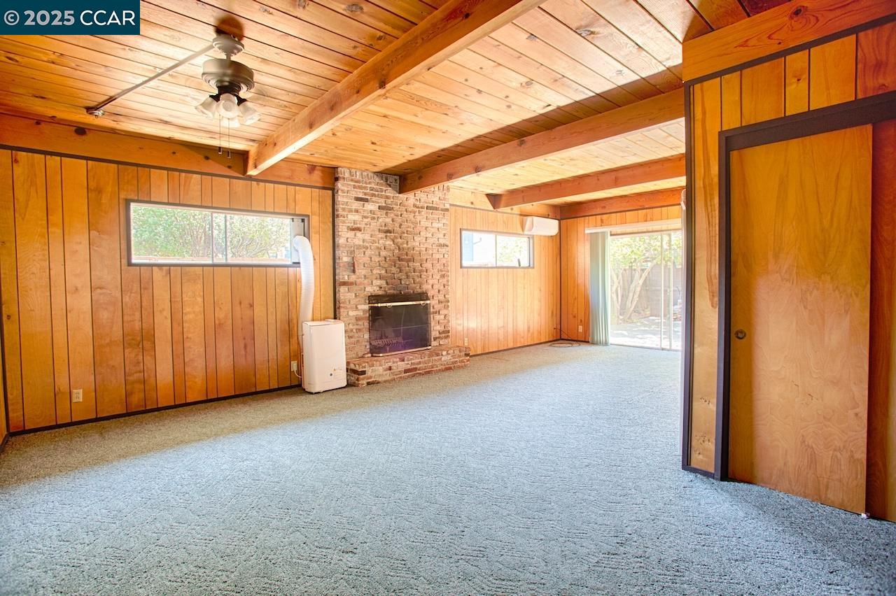 1273 Lindell Dr