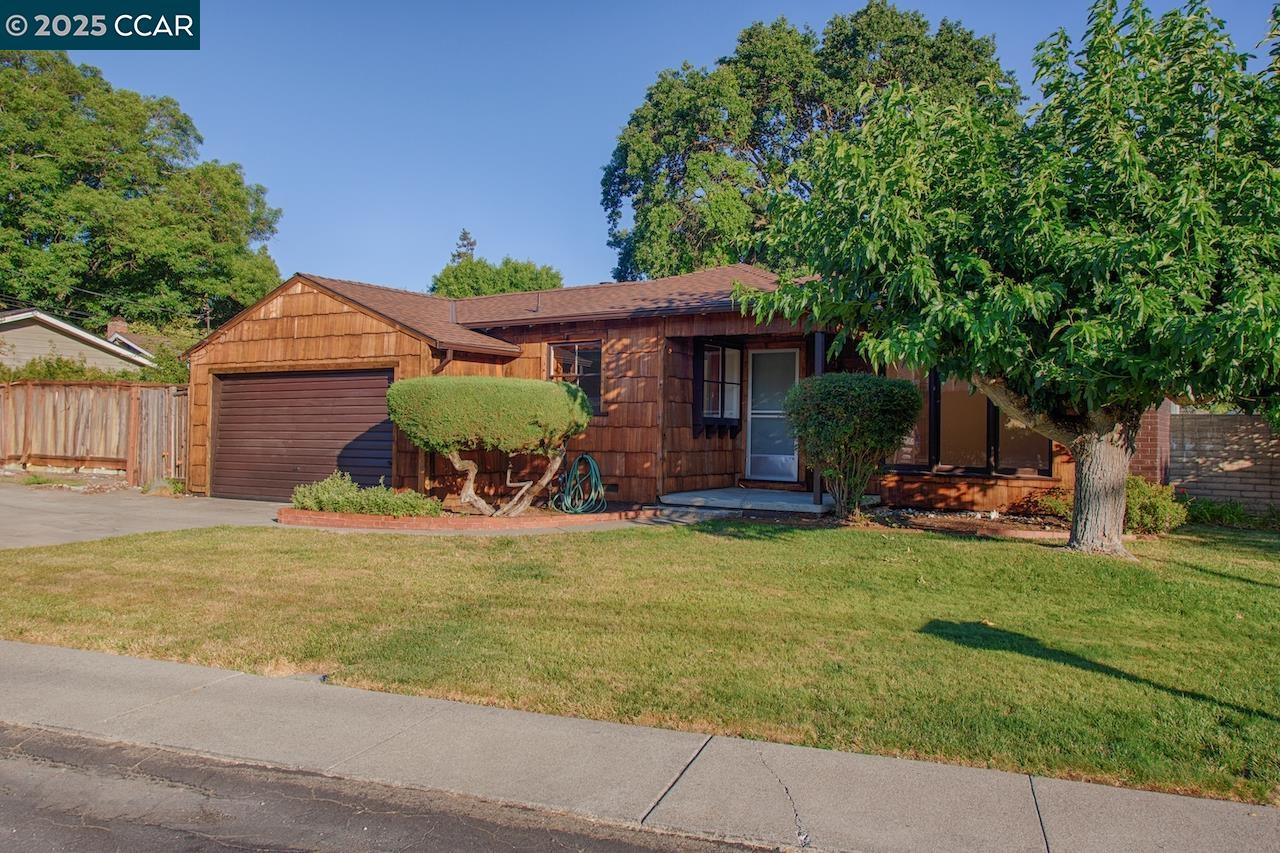 1273 Lindell Dr