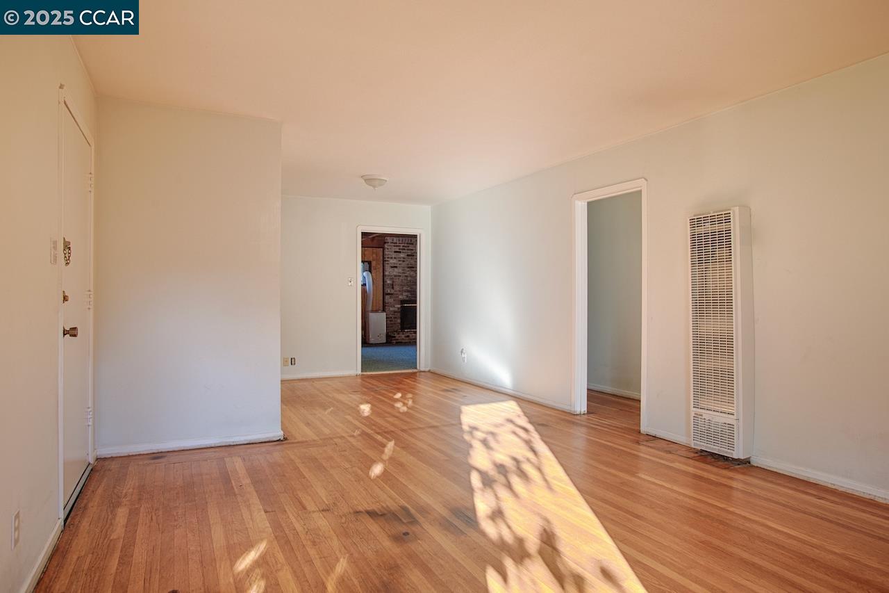 1273 Lindell Dr