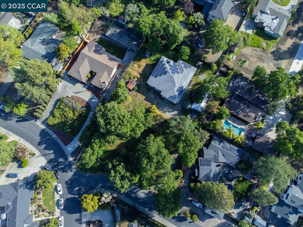 211 Vallecito Ln