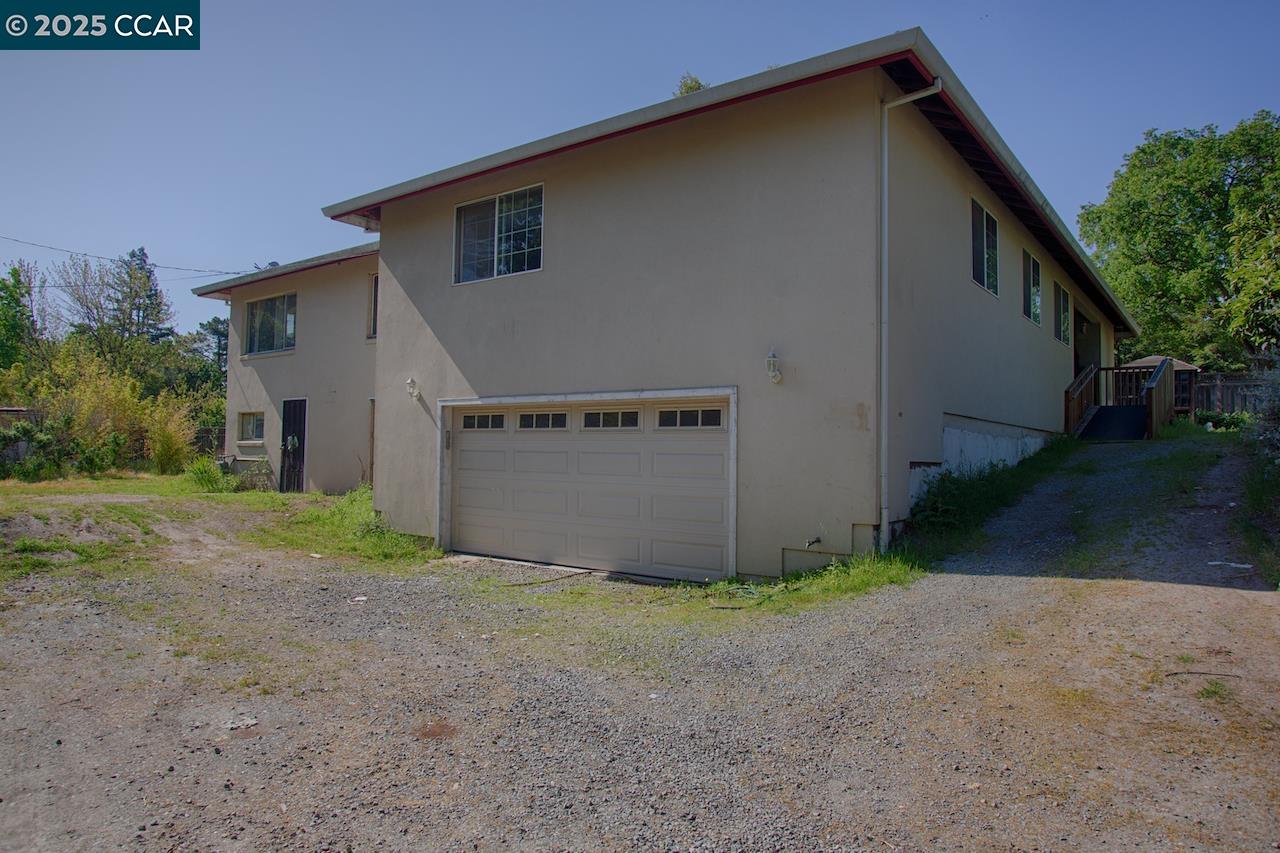 211 Vallecito Ln