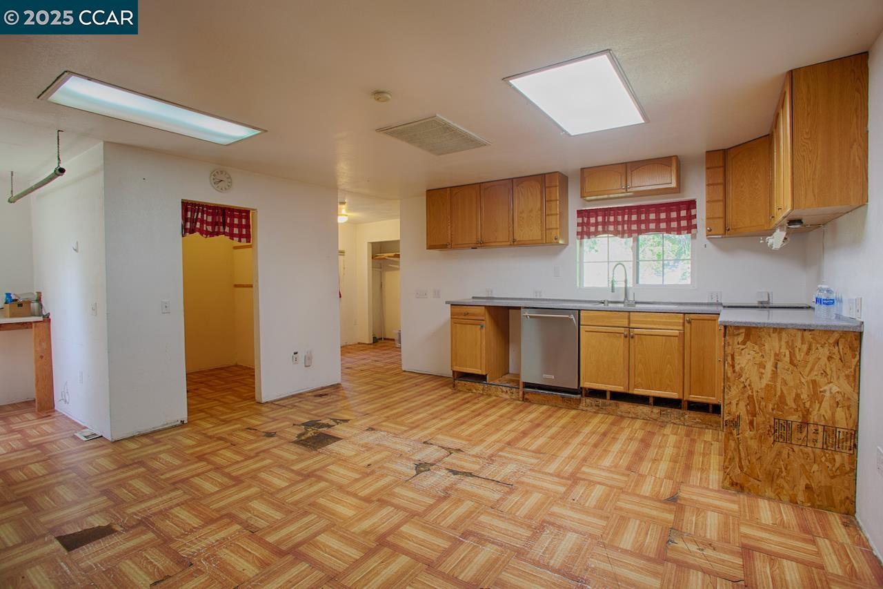 211 Vallecito Ln