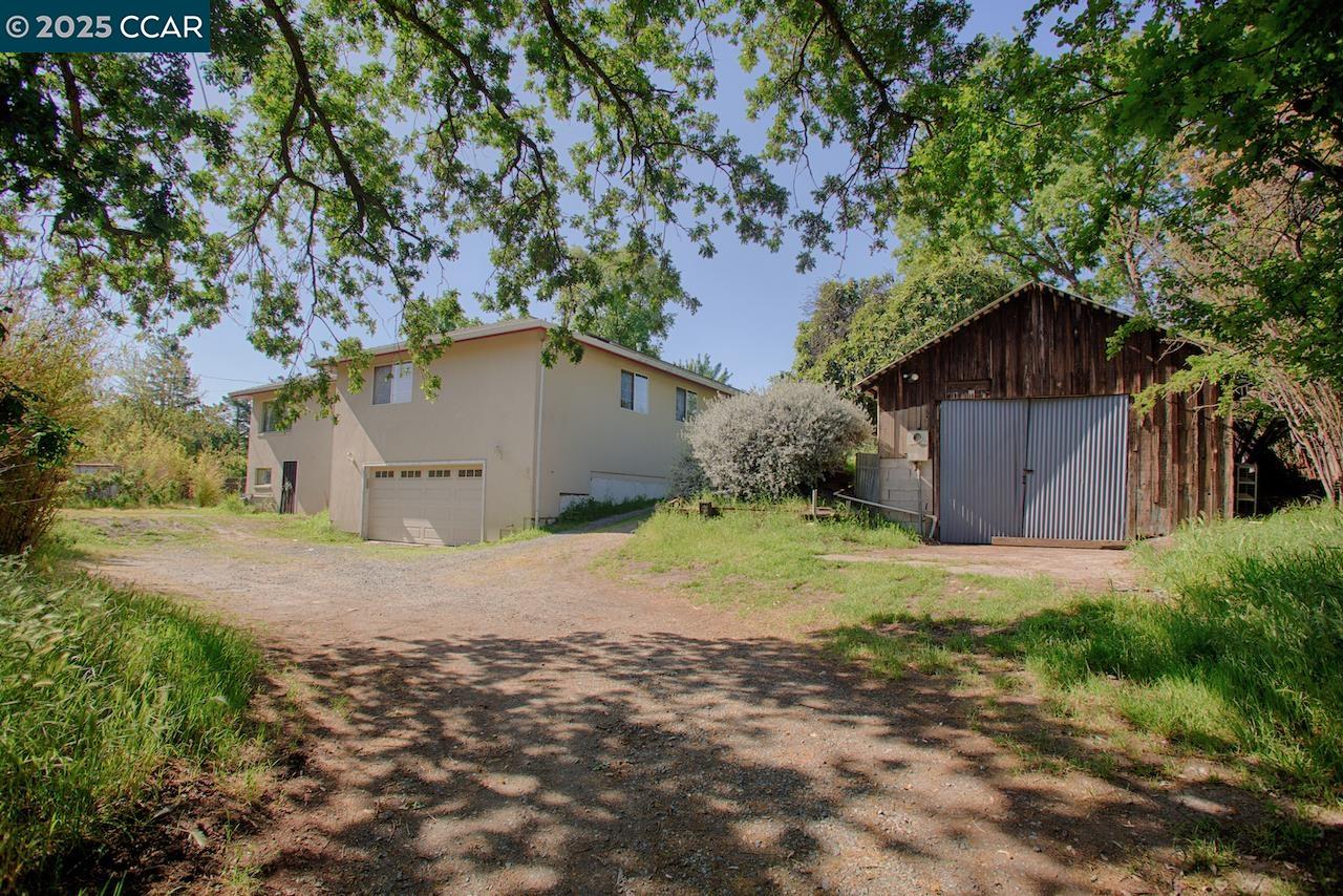 211 Vallecito Ln