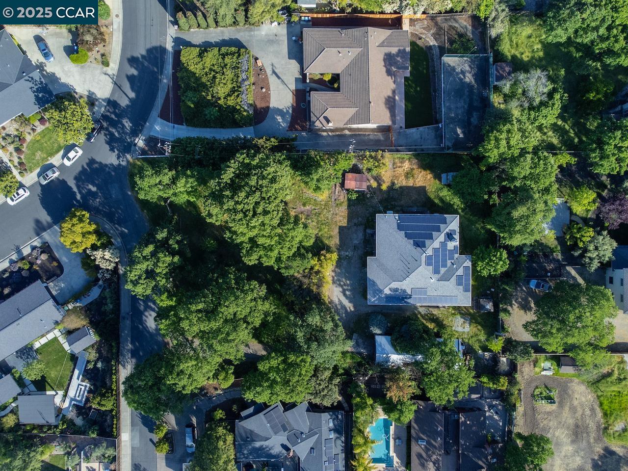 211 Vallecito Ln