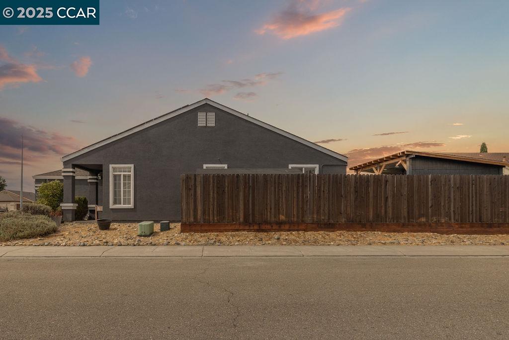 674 Christensen Way