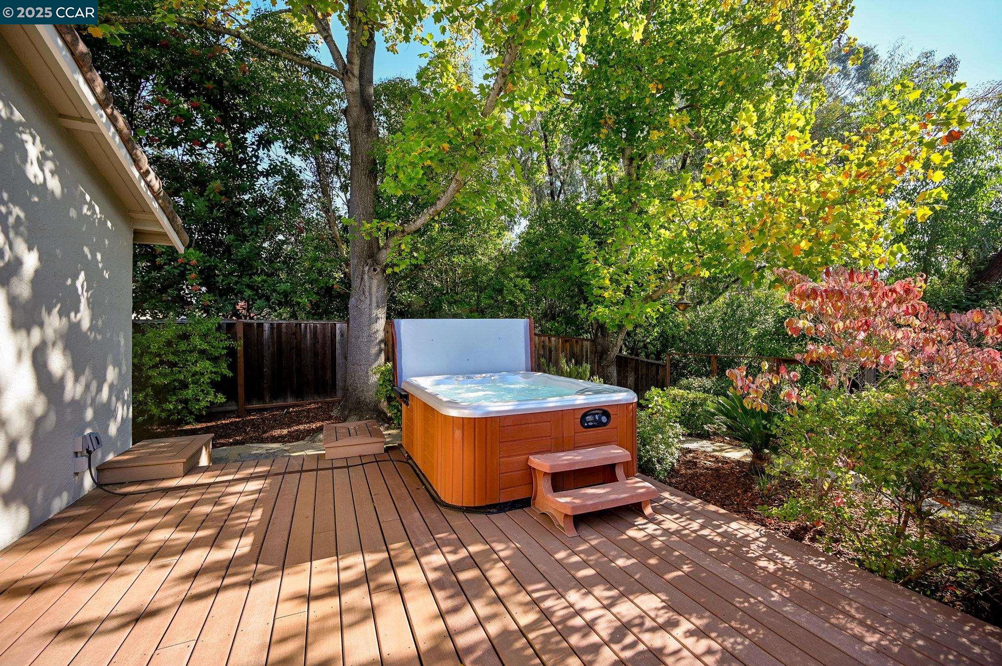 3428 Bermuda Ct
