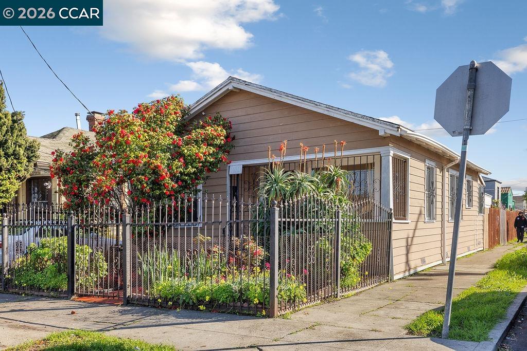 1100 Pennsylvania Ave