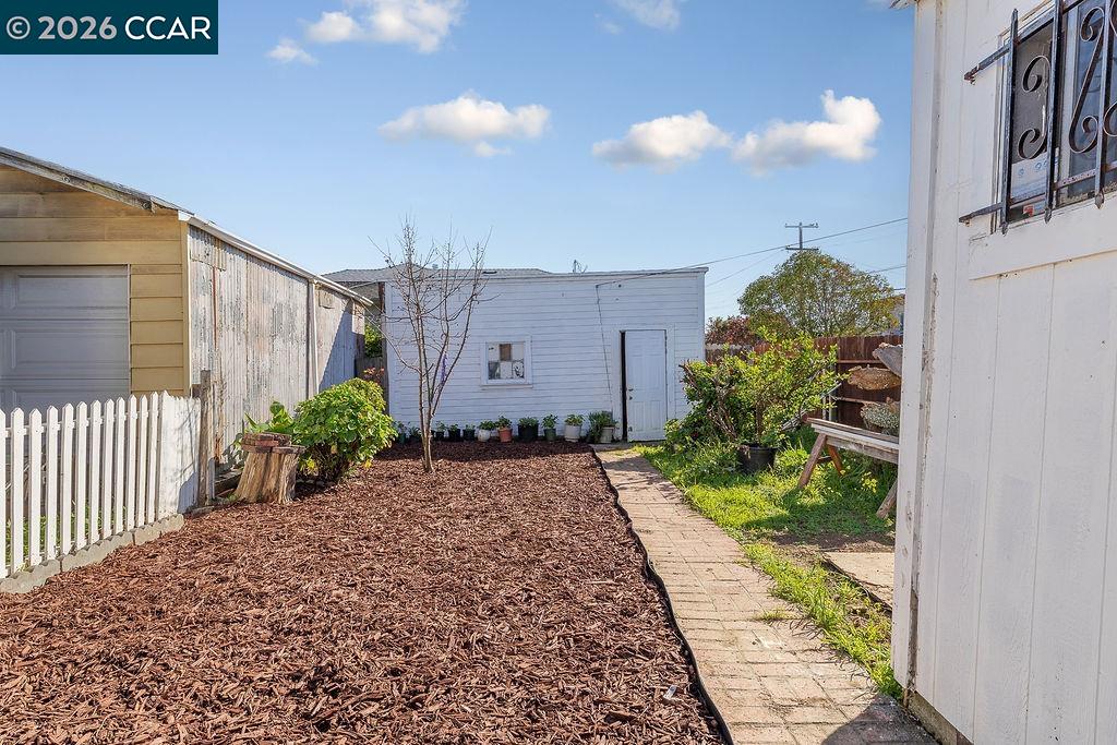 1100 Pennsylvania Ave