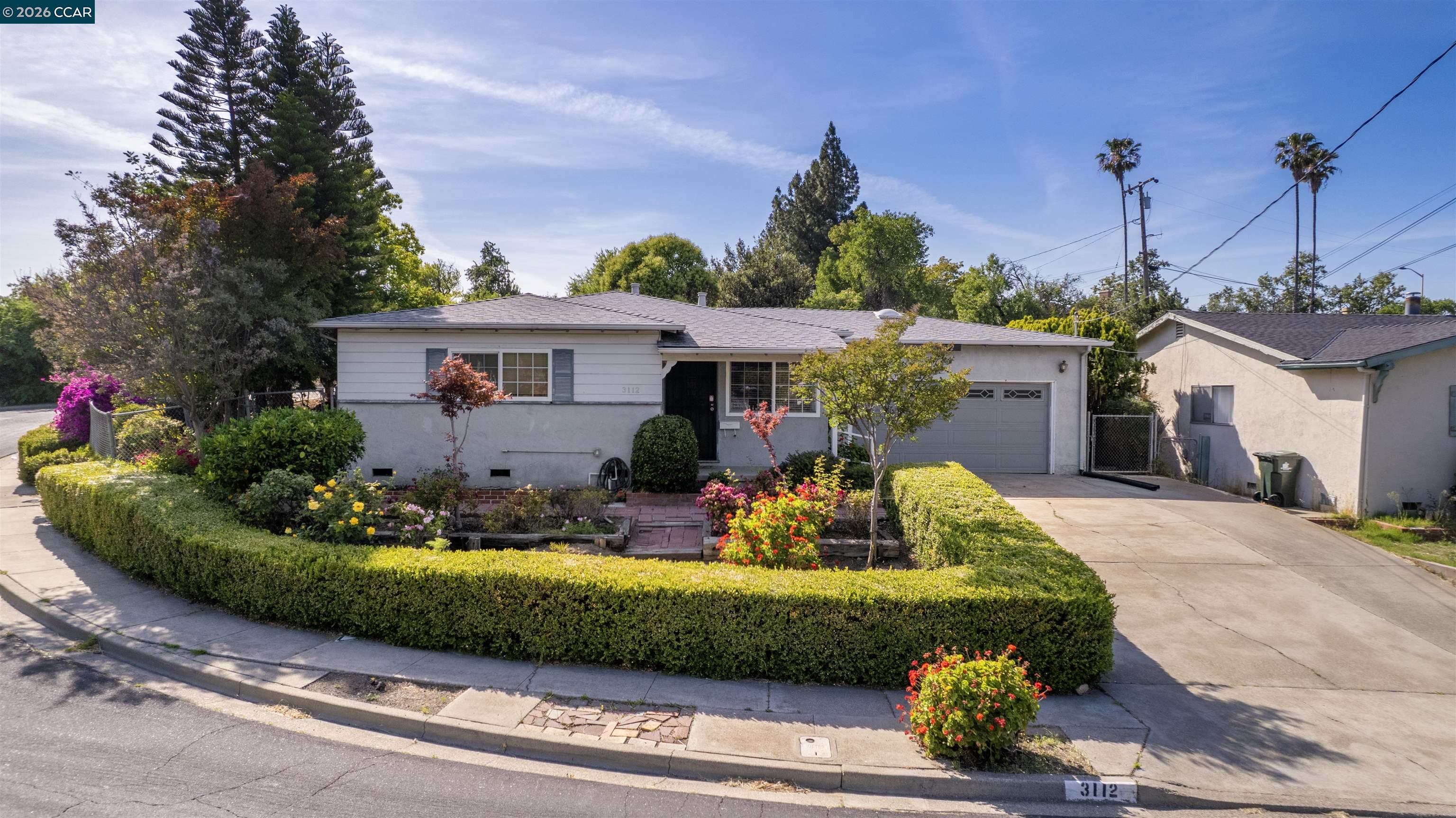 3112 Garrow Dr