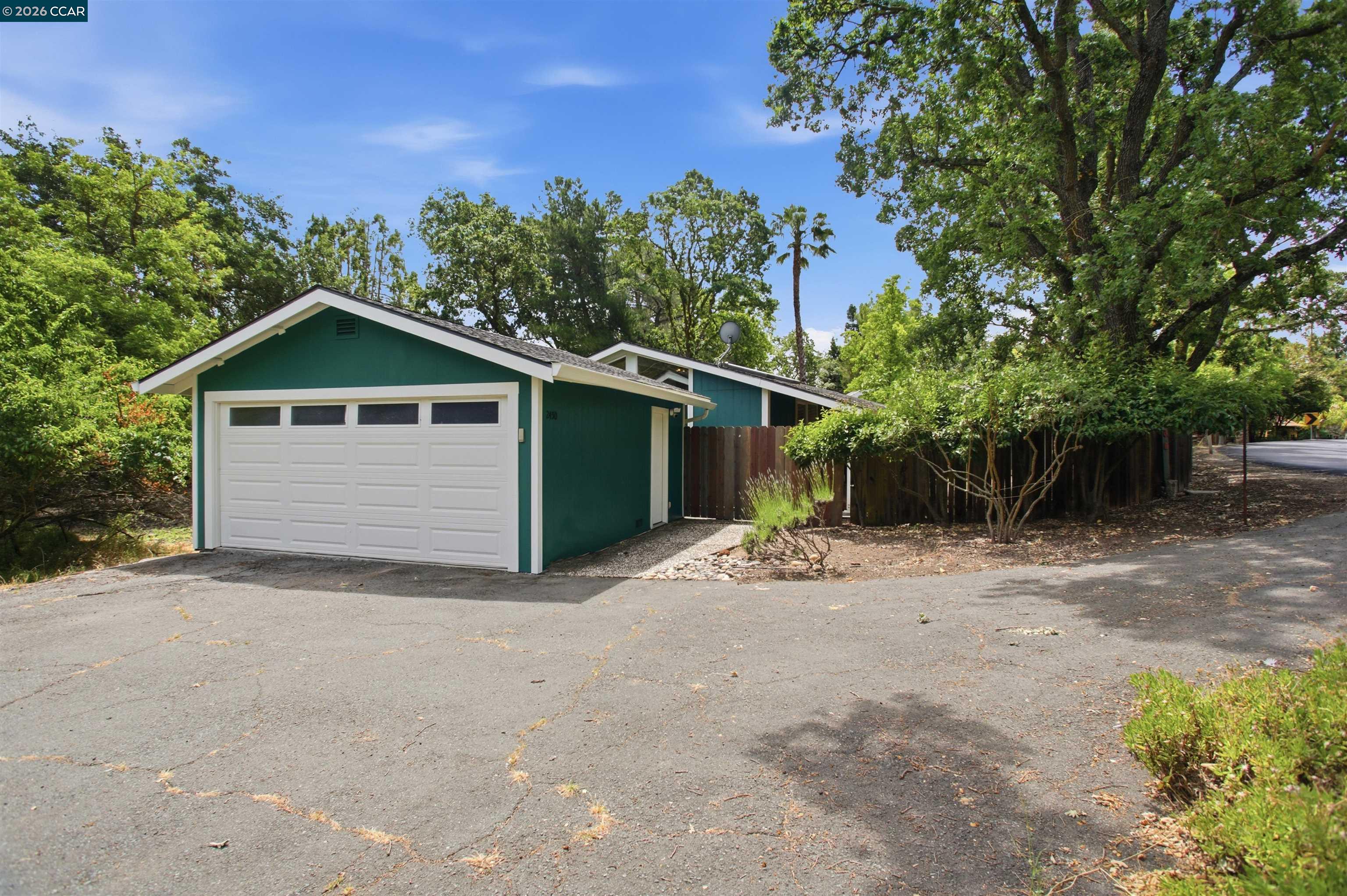 2450 San Miguel Dr
