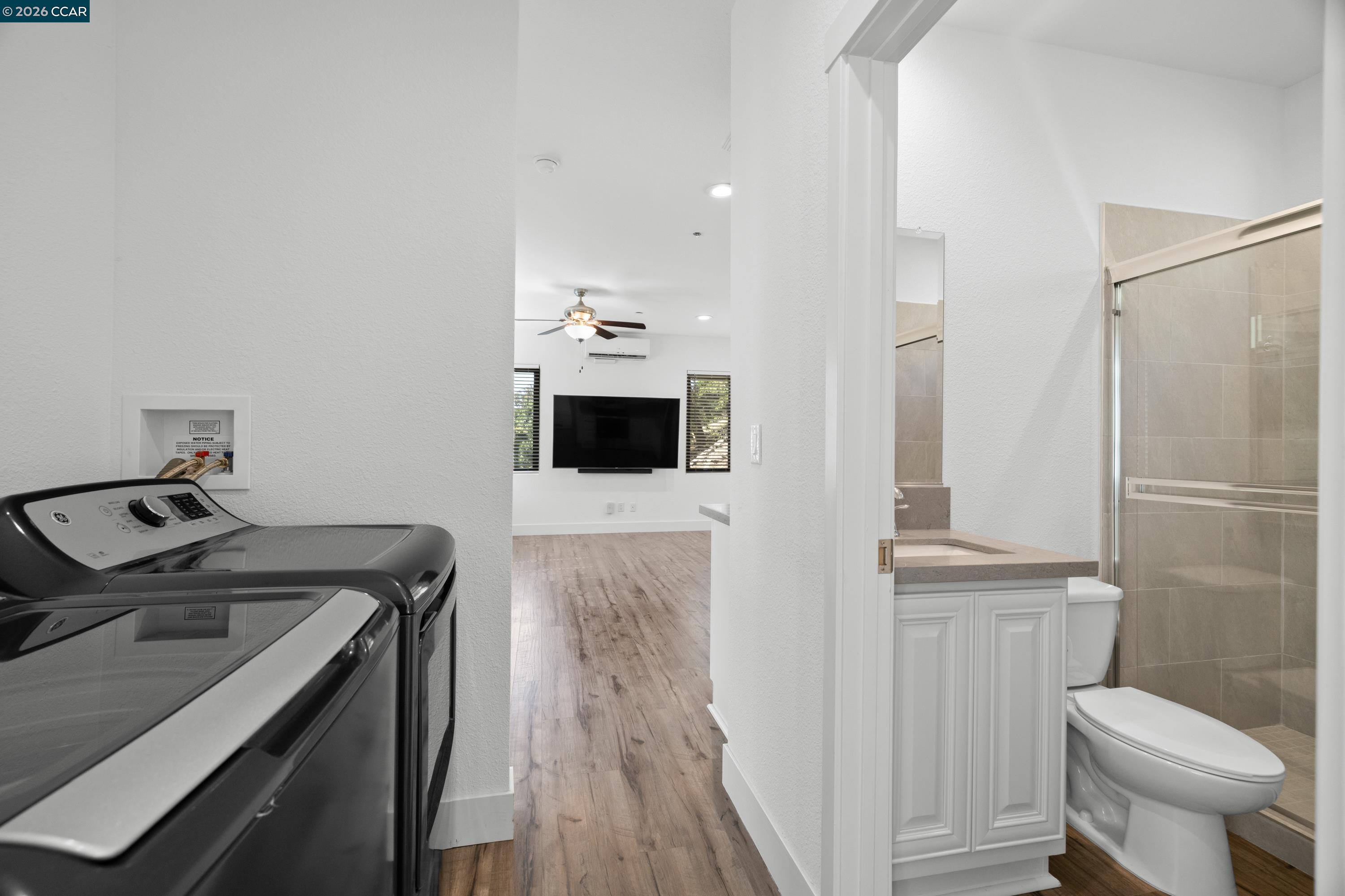32 Copenhagen Ct