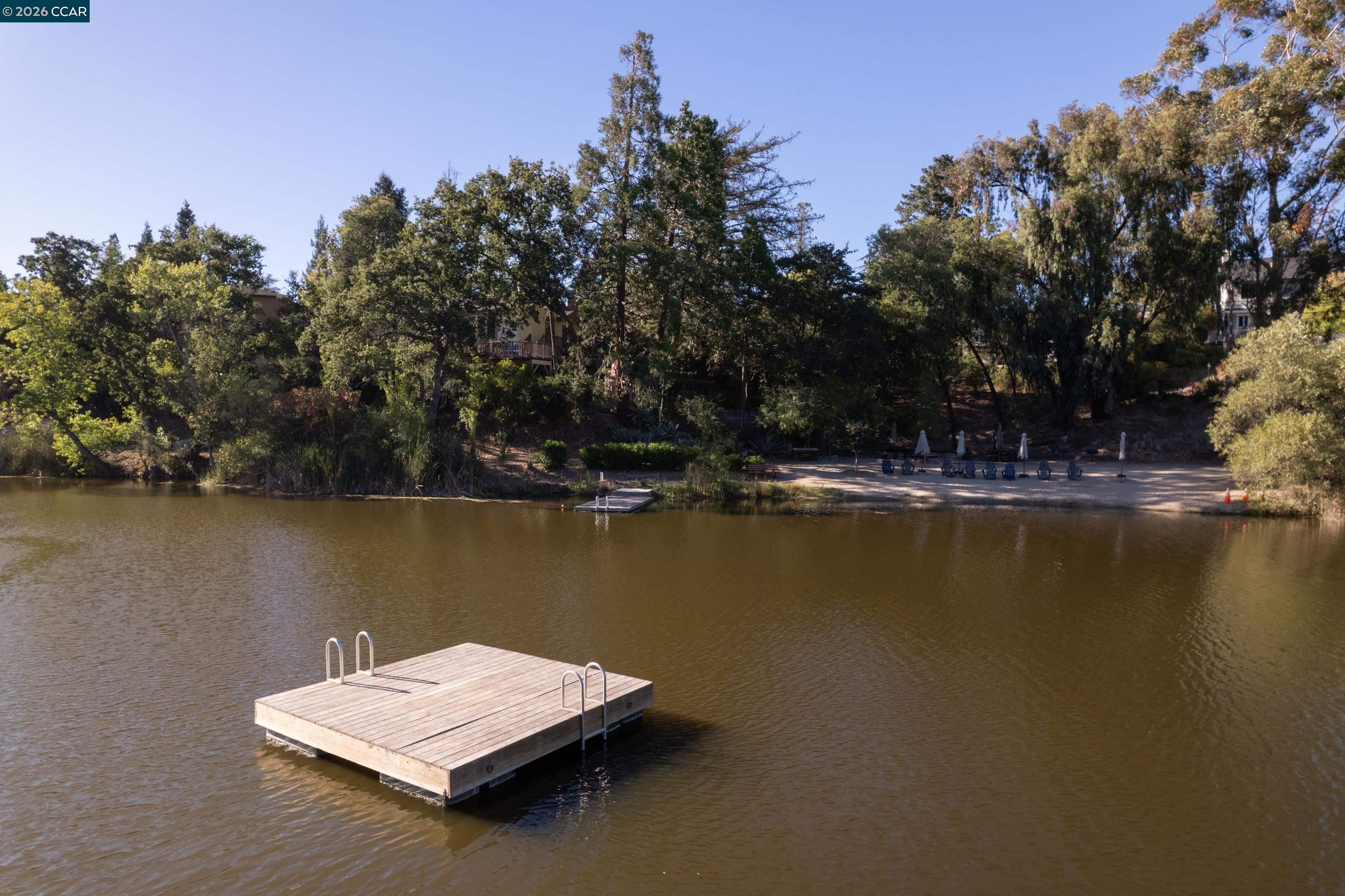 101 La Bolsa Rd