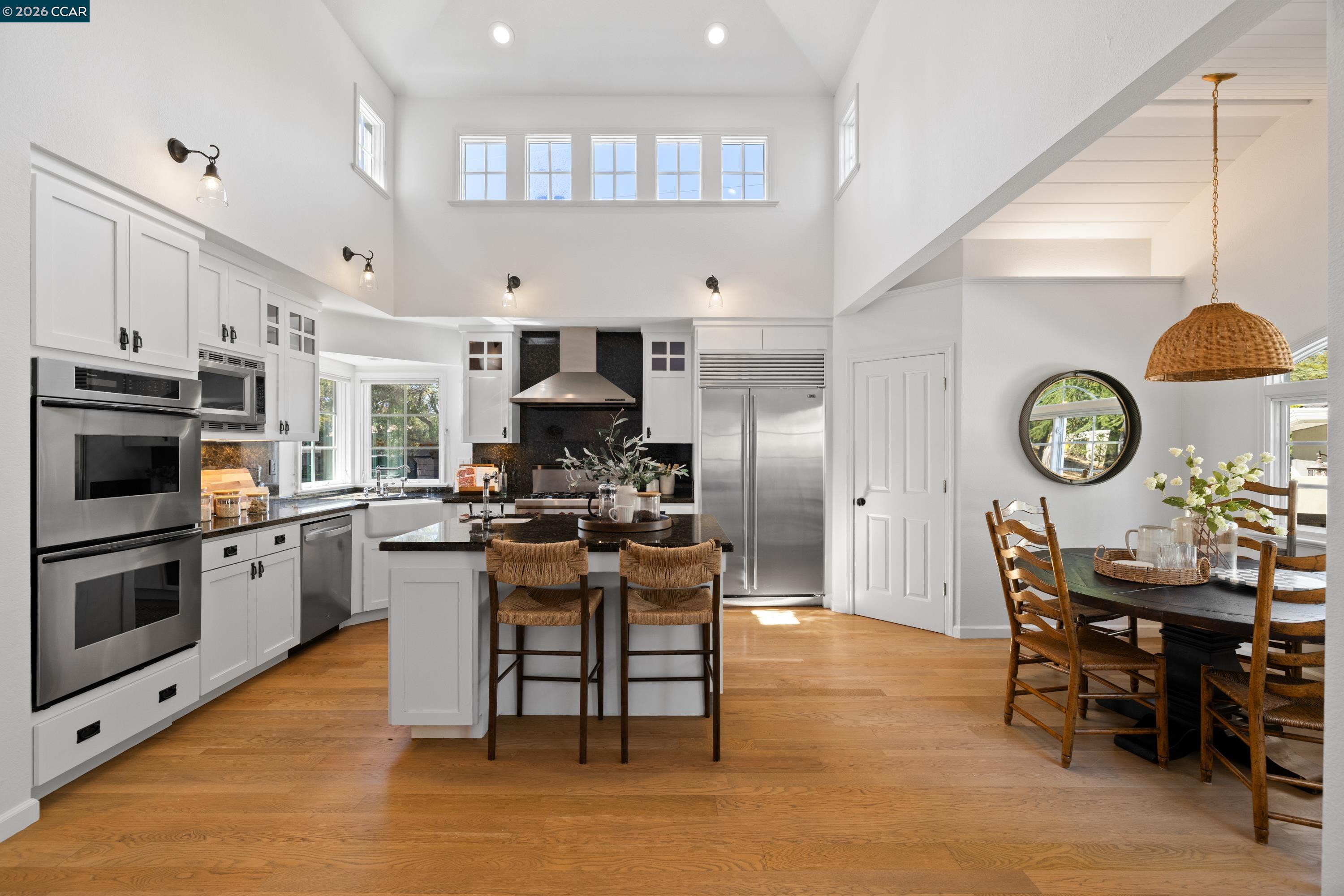 101 La Bolsa Rd