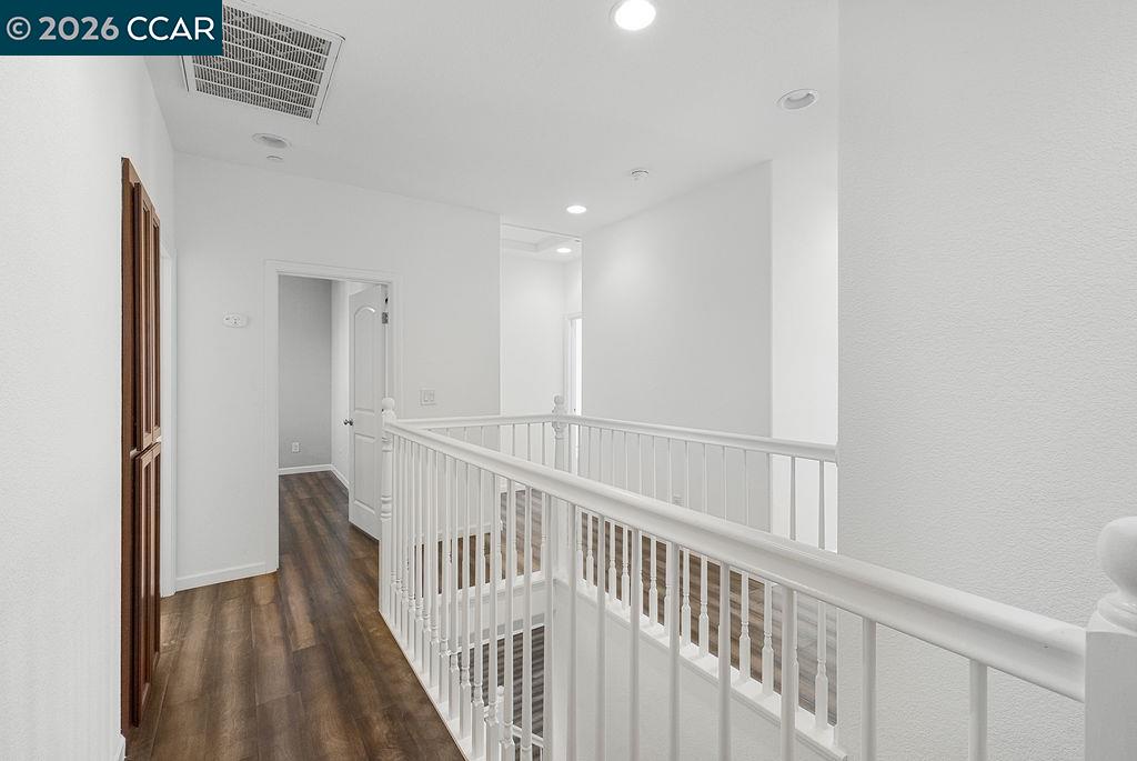 7832 Acorri Walk