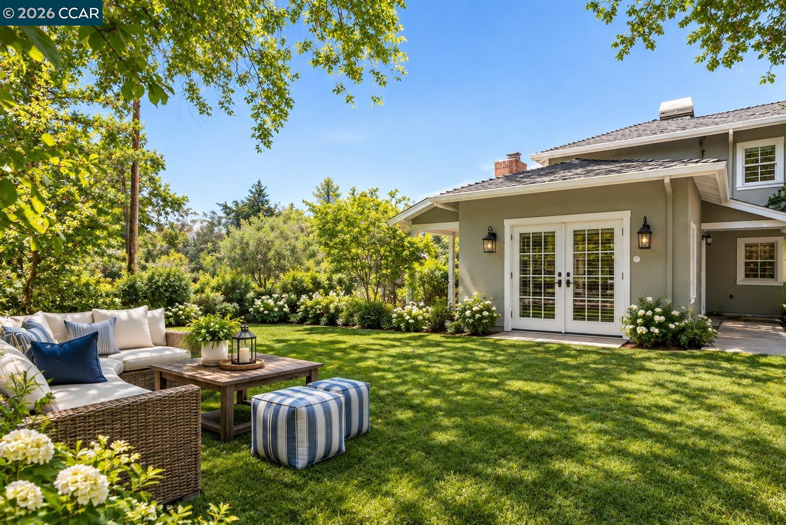 101 La Bolsa Rd
