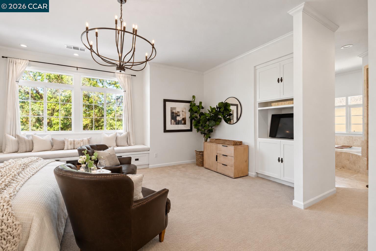 101 La Bolsa Rd