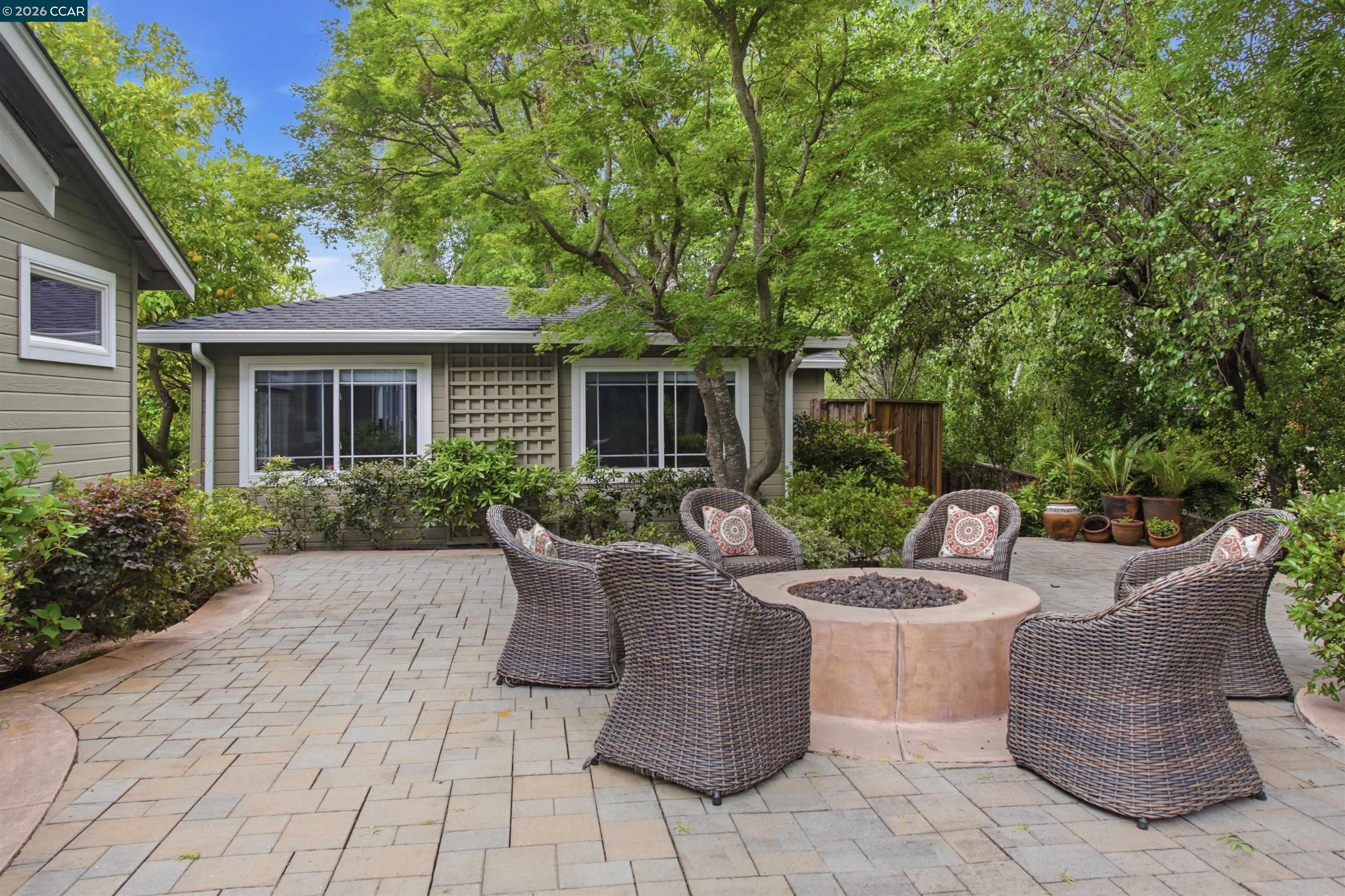 181 Alegra Ln