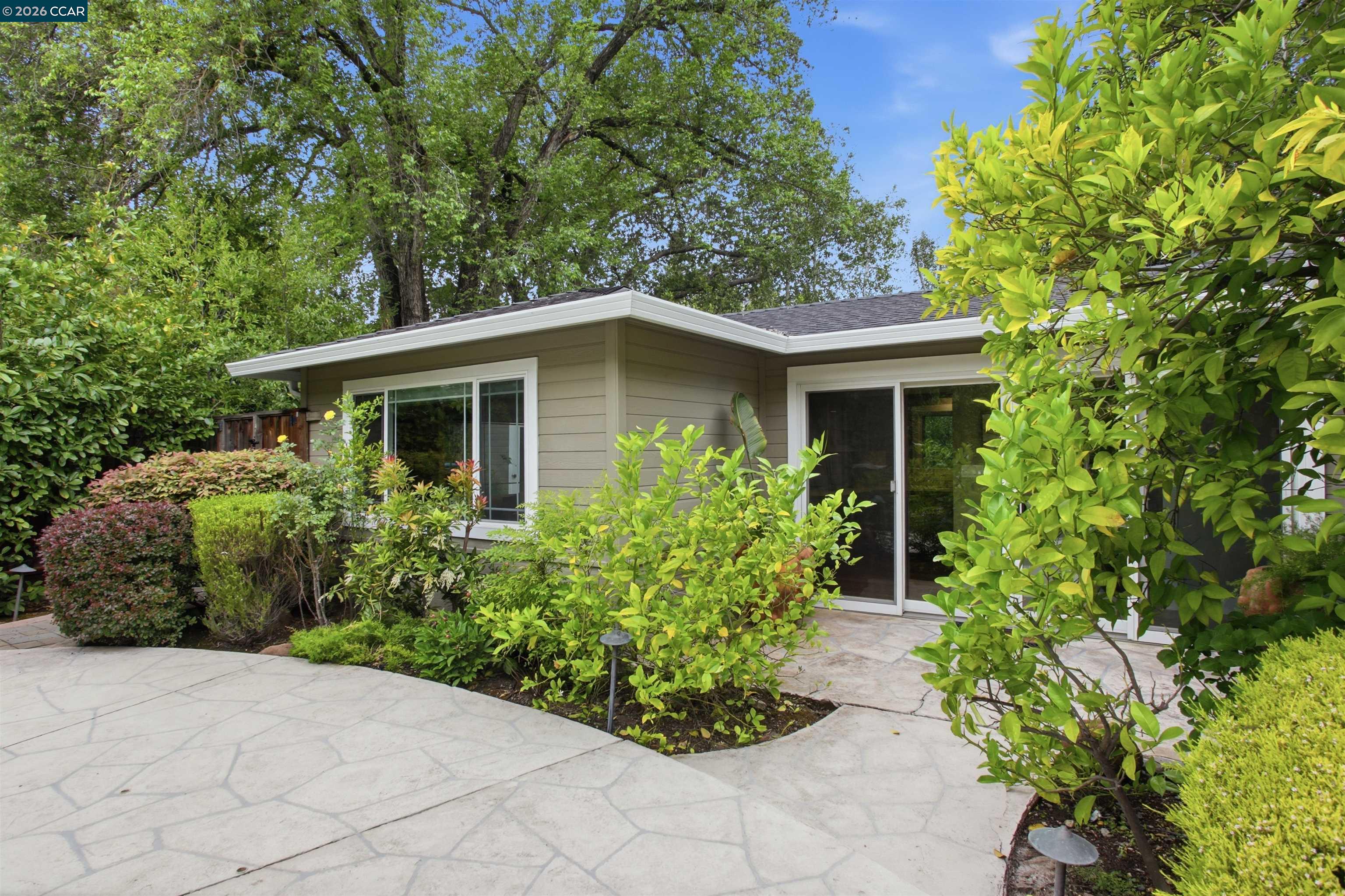 181 Alegra Ln
