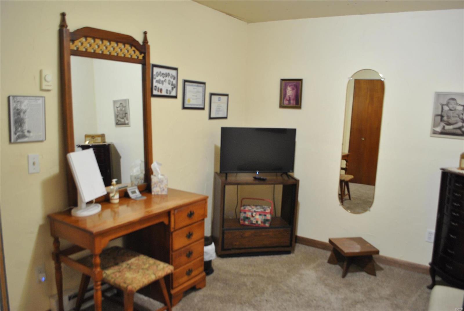 530 W Walnut Street