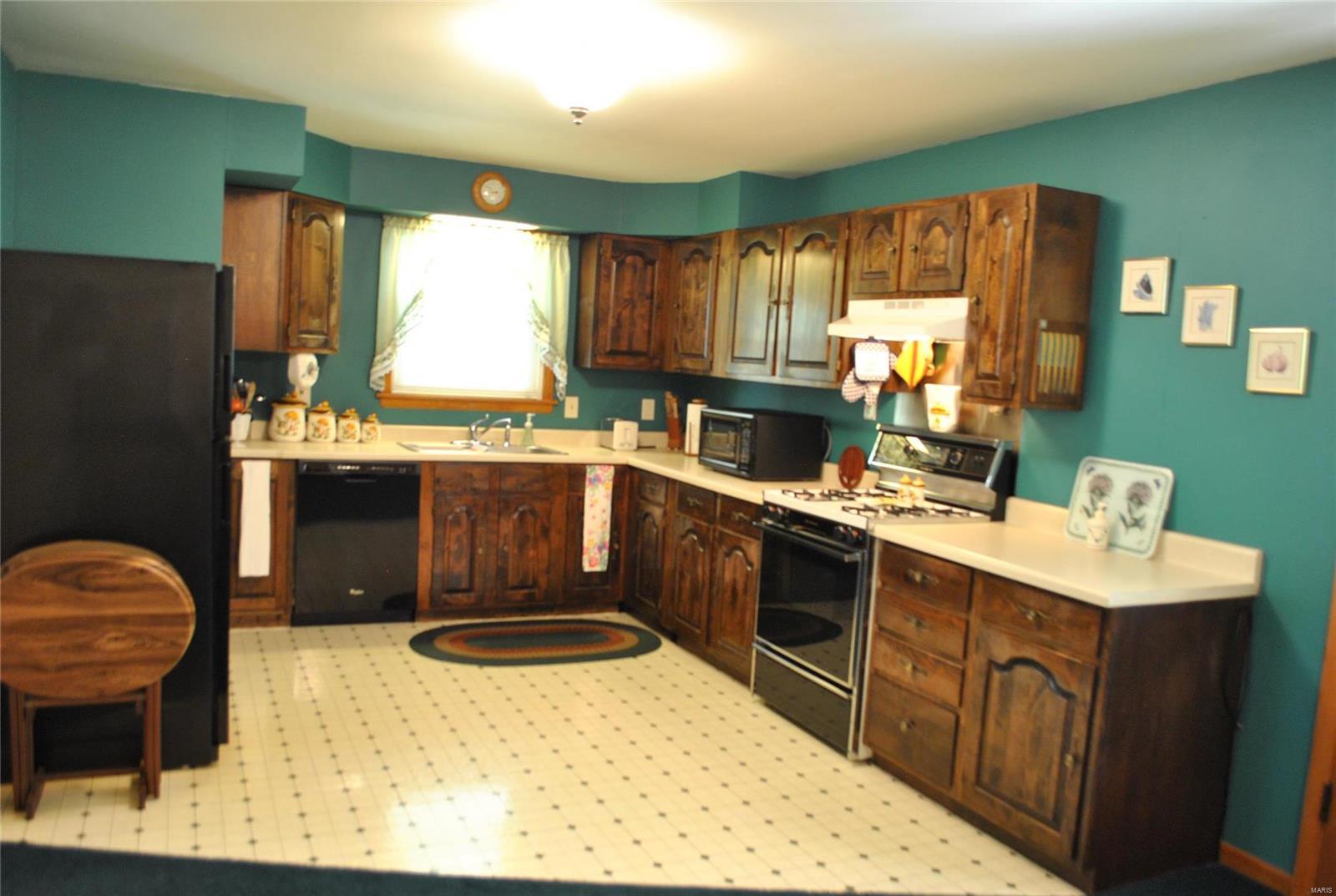 530 W Walnut Street