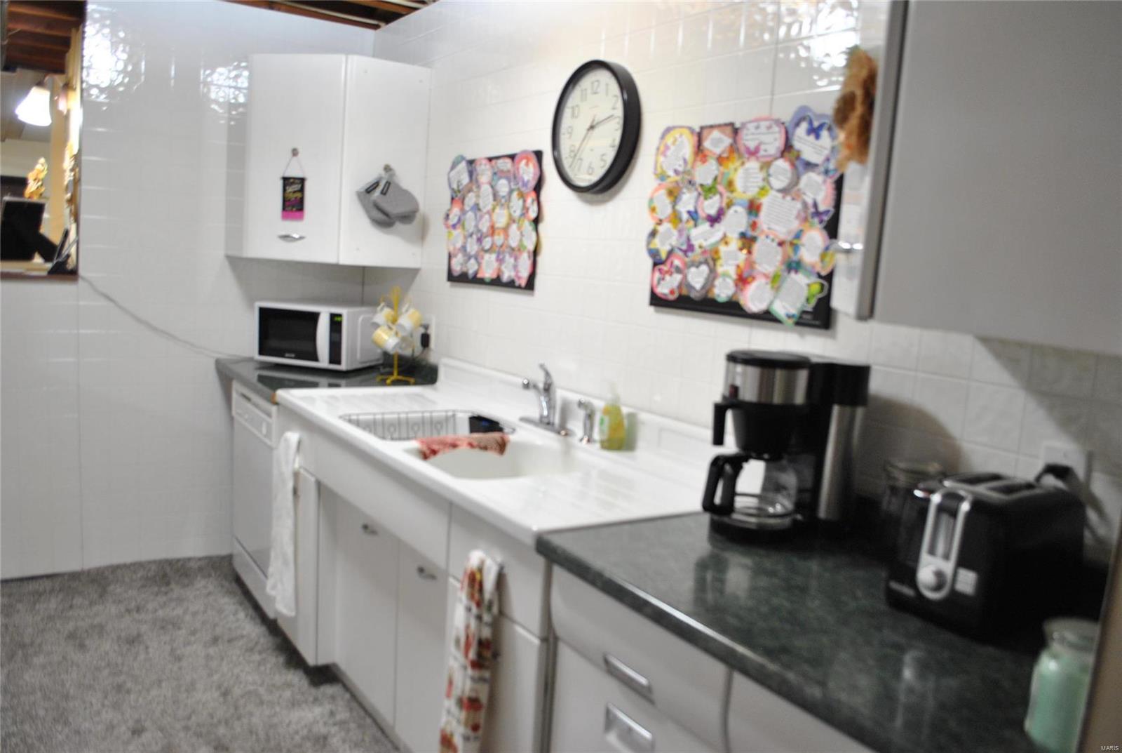 530 W Walnut Street