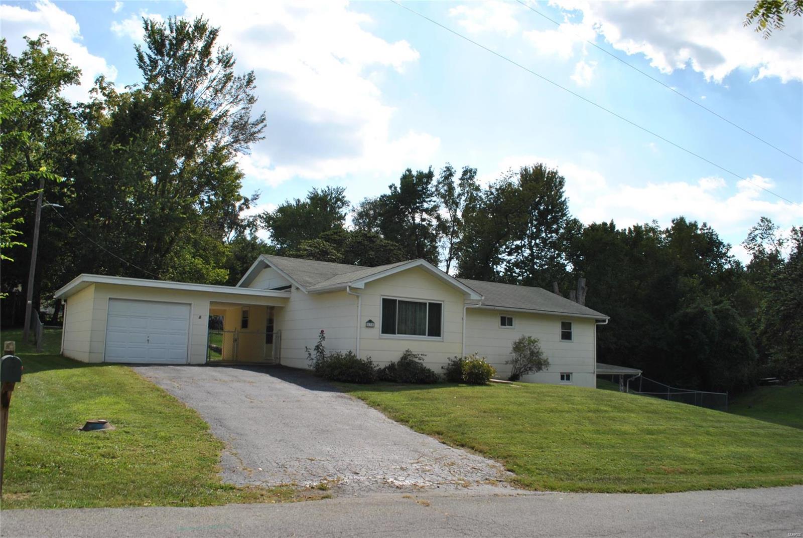 530 W Walnut Street