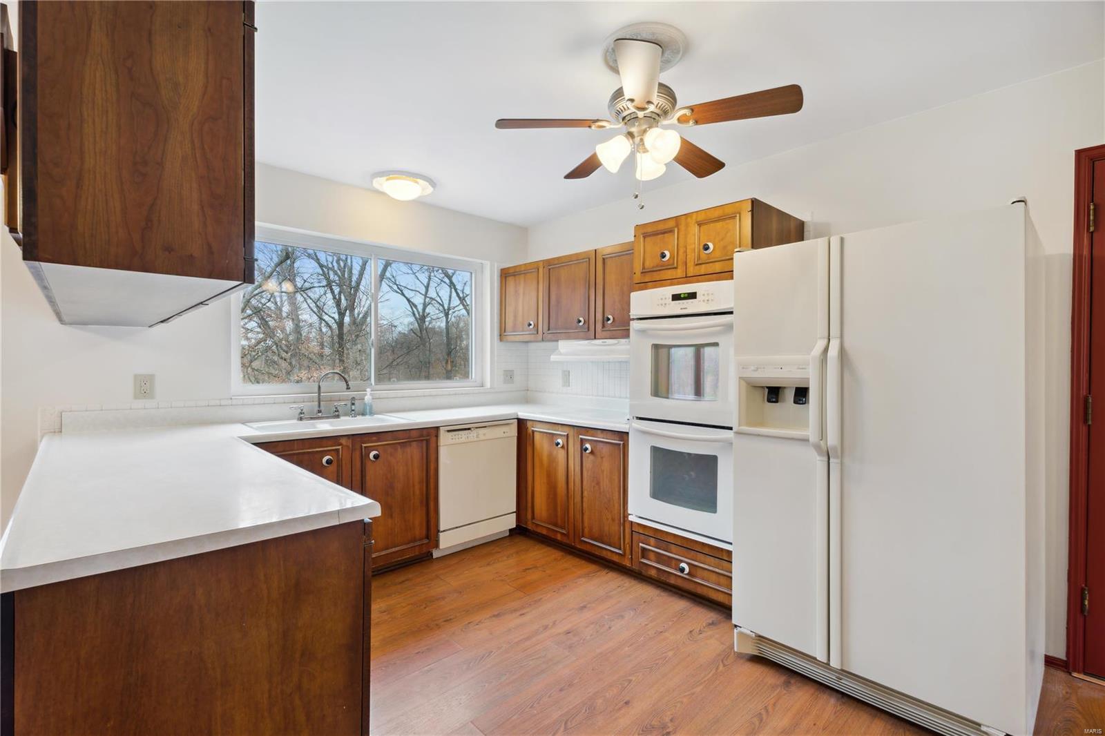 5 Crookham Court