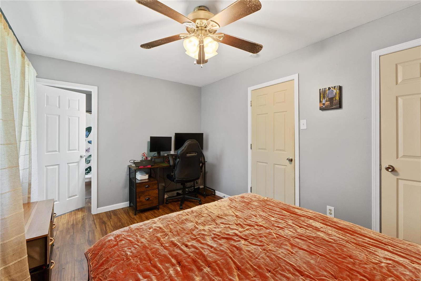 7 Archers Court