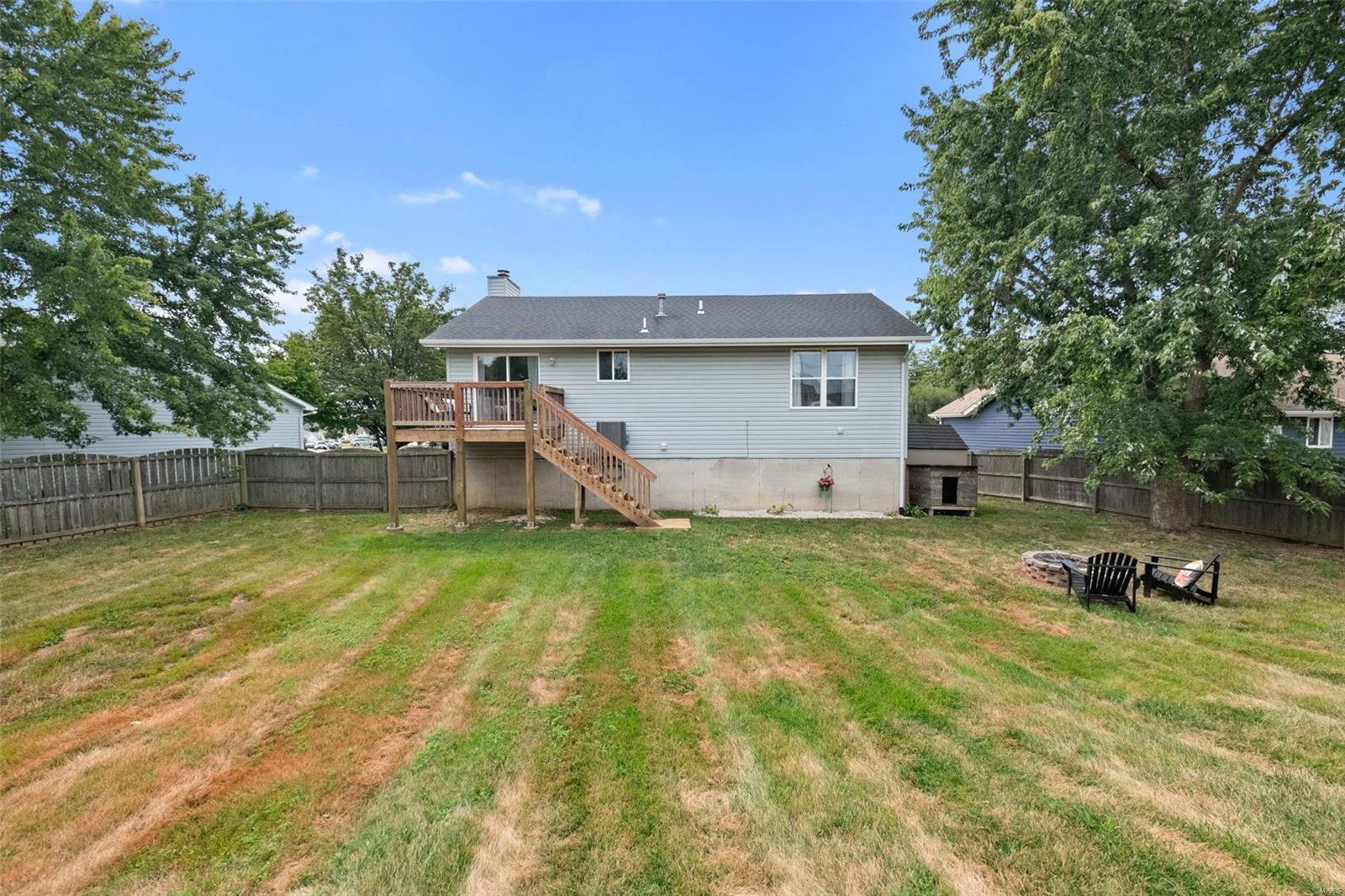 704 Woodland Ridge Drive