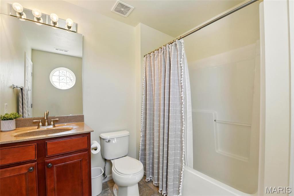 1105 Ridgeway Drive