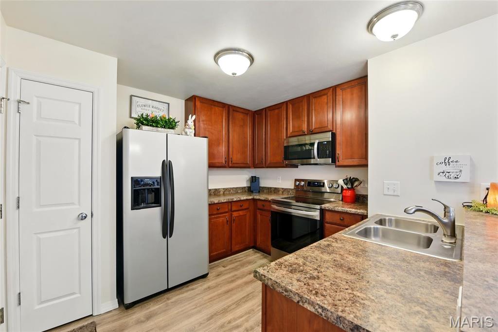 1105 Ridgeway Drive